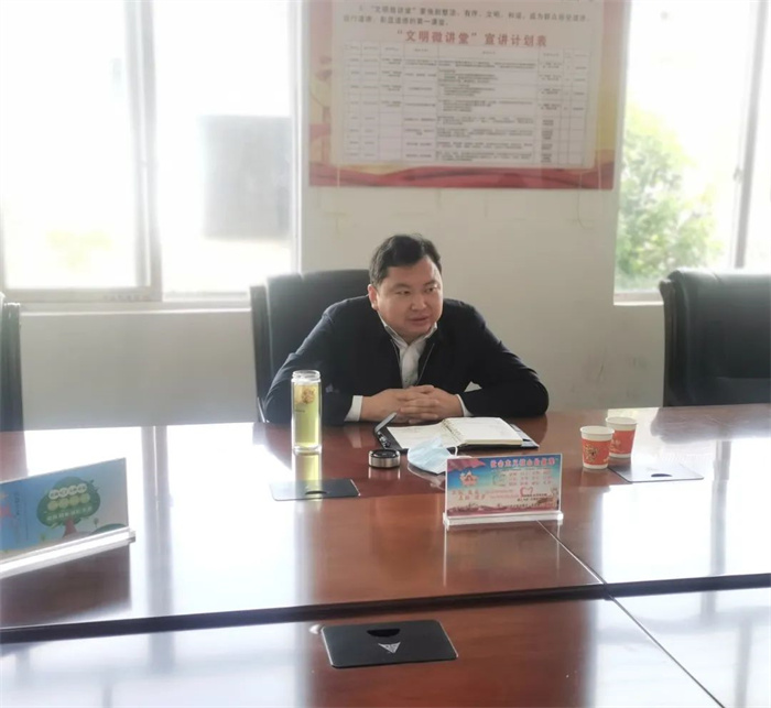 高建雄到五个一联系点调研